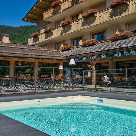 Hotel-Chalet Les Ecureuils Restaurant, Piscine, Garage Le Grand-Bornand Eksteriør billede