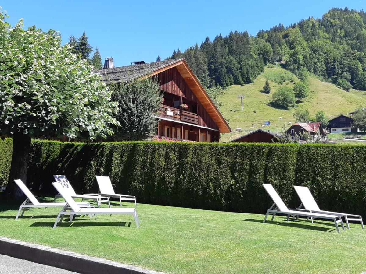 Hotel-Chalet Les Ecureuils Restaurant, Piscine, Garage Le Grand-Bornand Eksteriør billede