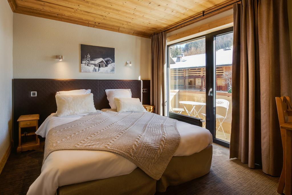 Hotel-Chalet Les Ecureuils Restaurant, Piscine, Garage Le Grand-Bornand Eksteriør billede